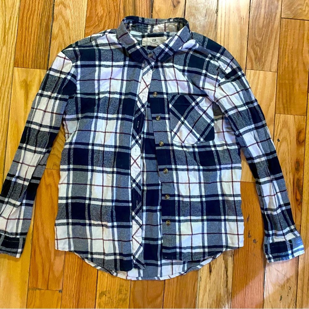 Trend & Supply Button Up Shirt 👔